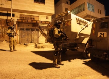The occupation arrested a young man from Nablus