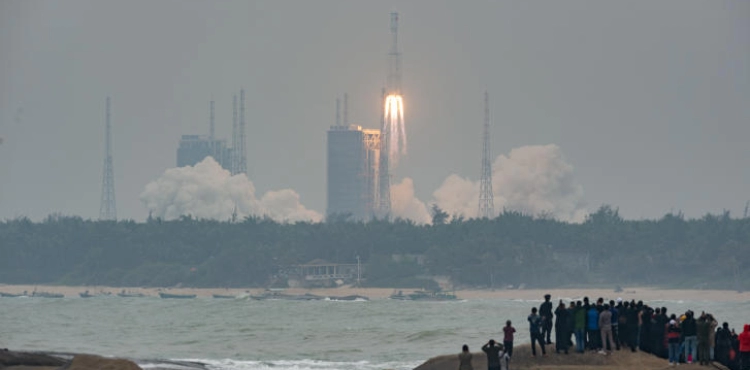 The Chinese lunar probe will travel 600 meters on the far side of the moon