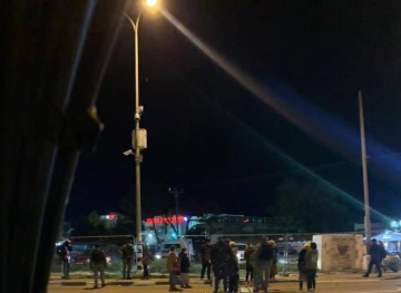 Settlers launch attacks on citizensÂ´ vehicles west of Bethlehem
