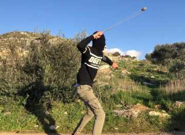6 civilians were shot and dozens were suffocated in Kafr Qaddum