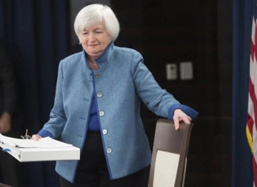 Yellen urges Congress to &quot;act responsibly&quot; to support the US economy