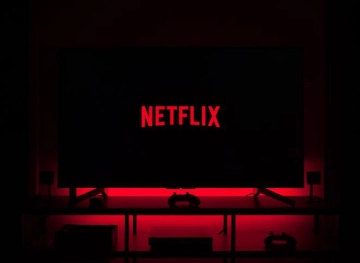 Over 200 million paid subscriptions to &quot;Netflix&quot; around the world