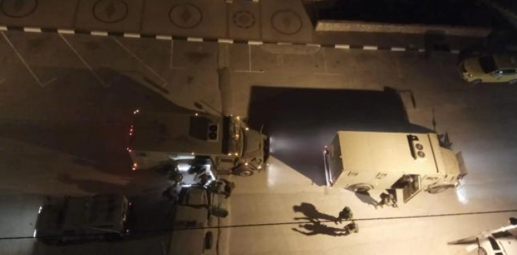 Israeli forces arrest 7 citizens in West Bank