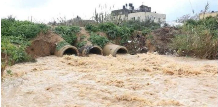 Gaza: The occupation floods hundreds of agricultural acres with water for a second day