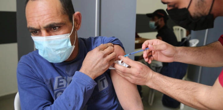 13 deaths and 1,828 new cases of corona