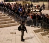 Jerusalemites fail an attempt by a settler to kidnap a child from Issawiya