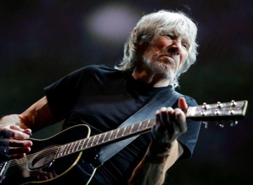 Roger Waters accuses Netanyahu of pursuing a &quot;racist&quot; policy toward the Palestinians