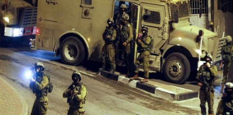 Israeli forces arrest 4 Palestinians in the West Bank