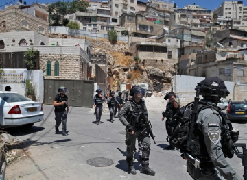 The occupation assaults and bruises a man from AlQuds