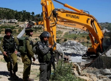 Israeli military order to demolish the house of the Martyr&acute;s family