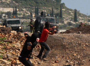 Two injuries by the Israeli occupation forces in Kafr Qaddum confrontations