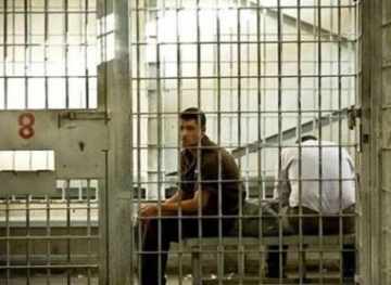 Gaza: Number of prisoners on hunger strike rises to 10