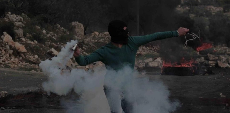 Dozens injured by suffocation as a result of the occupation attack on the weekly Kafr Kaddoum march