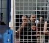 Palestinian prisoners warn of the repercussions of air depressions on prisoners