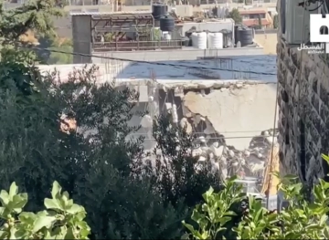 The occupation demolishes a school in Anata, occupied Jerusalem