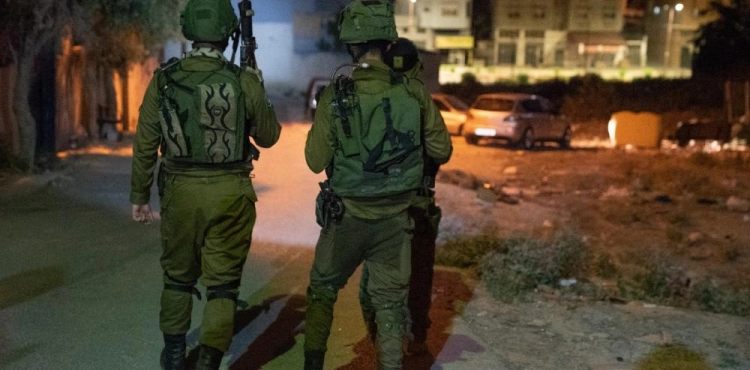 3 civilians from Nablus and Tulkarm were arrested