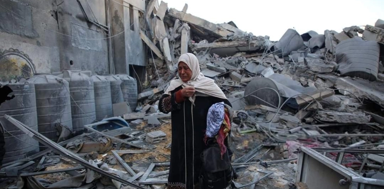They destroyed the joy of my daughter the bride: The reaction of a Palestinian woman. The occupation destroyed their home in Gaza