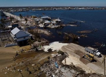 Sydney residents urged to evacuate due to floods