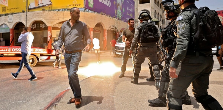 A young man was injured and others arrested during clashes in Bethlehem and Ramallah