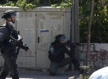 Jenin: The occupation shot and suffocated civilians, and seized a water tank