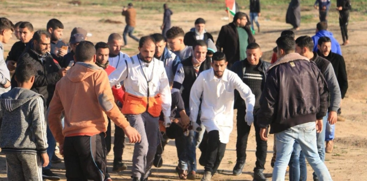 79 wounded in the march of return east of Gaza today