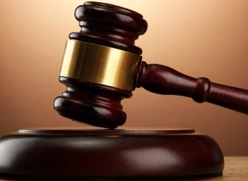 A New Zealander is suing the Prime Minister for the closure imposed over Corona