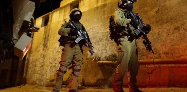 A young man was wounded by Israeli bullets, and two others were arrested in Jenin