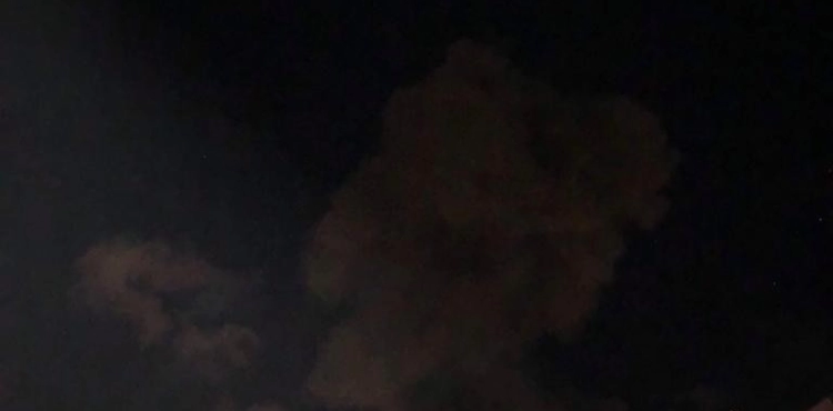 Israeli occupation planes destroy Al-Tadmur building in Gaza City