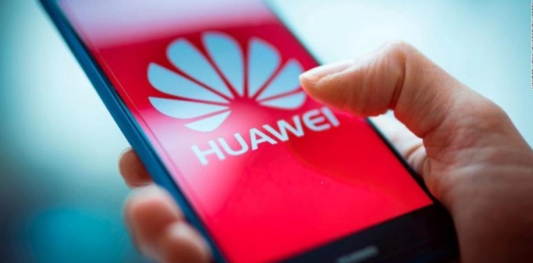Experts say banning &quot;Huawei&quot; will not harm the British technology industry