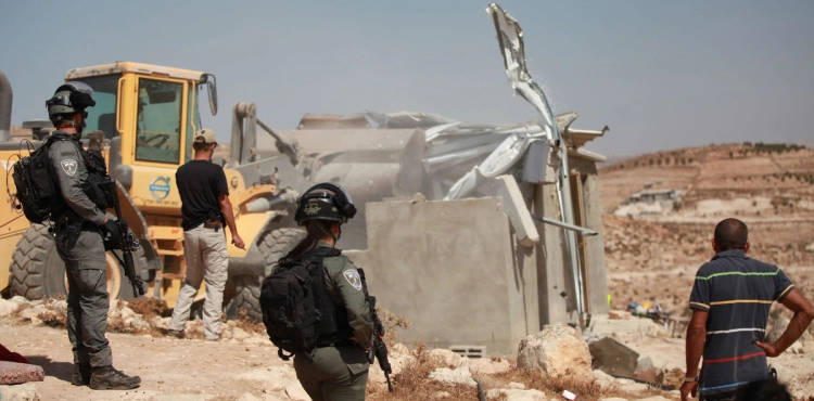 The occupation demolishes facilities east of Qalqilya