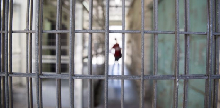 Prisoners´ Authority: 242 administrative detention orders were issued against a number of prisoners during the past month