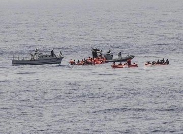 10 bodies of illegal immigrants were recovered and 76 rescued off the Tunisian coast