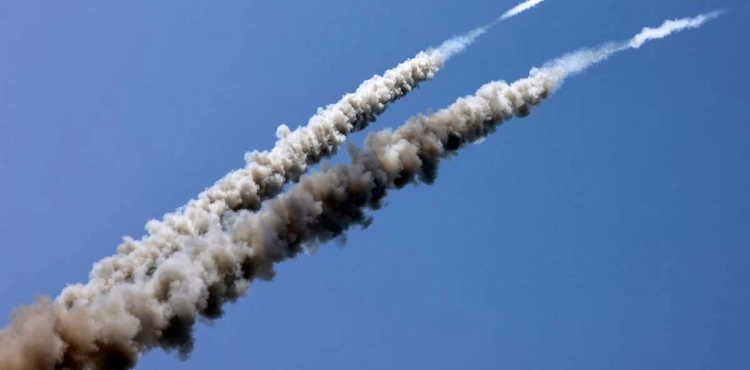 Israeli artillery shelling.. The resistance responds to the martyrdom of Khader Adnan by shelling the settlements around the Gaza Strip