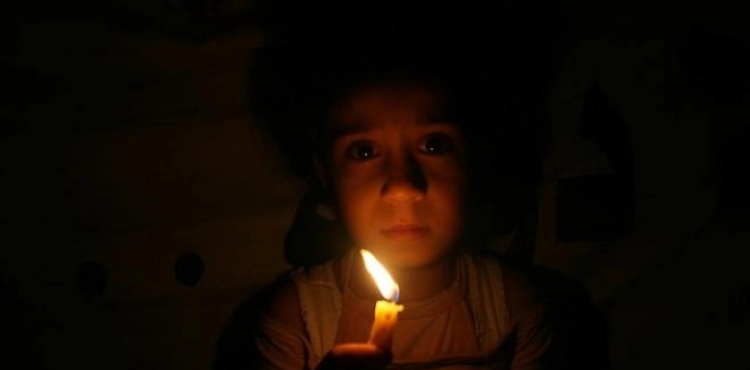 Study: 80% of Gazans spend most of their lives in complete darkness