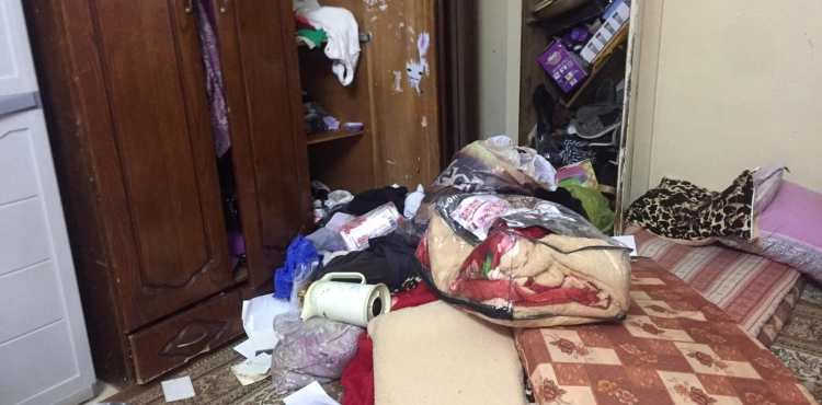 Israeli forces arrest 13 Palestinians from the West Bank