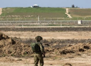 The occupation targets farmers east of Khan Yunis