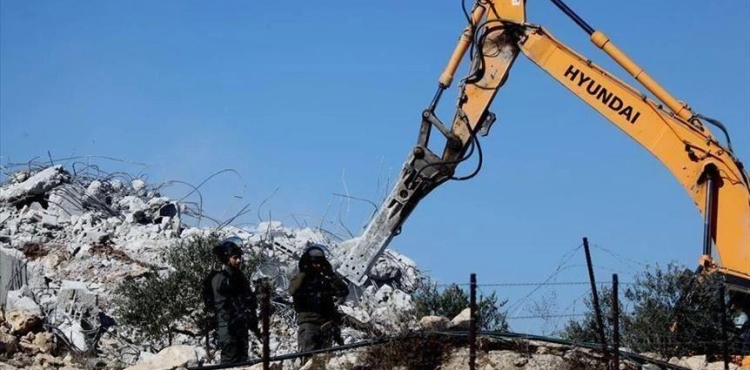 OCHA: The occupation demolishes and confiscates 89 buildings for Palestinians in two weeks