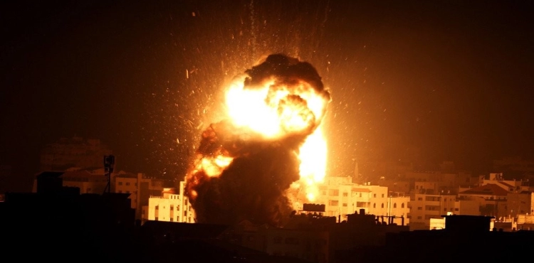 4 Martyrs in the targeting of a residential tower in Sheikh Zayed City north of Gaza